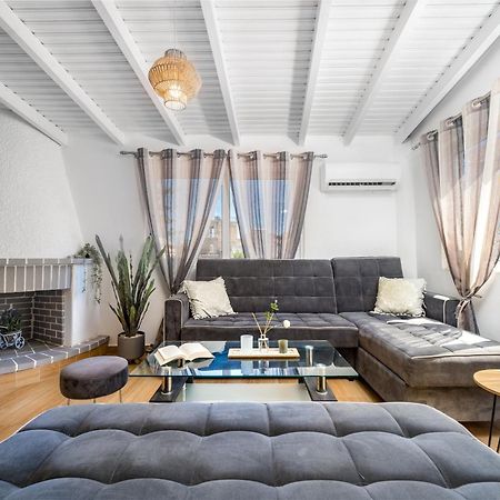 Dennis City Center Elegant Apartment Zákynthos by Eksteriør bilde