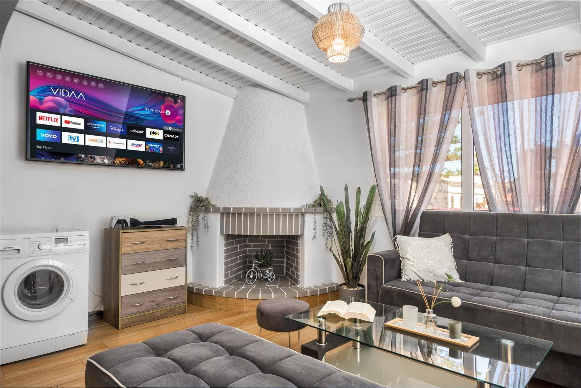 Dennis City Center Elegant Apartment Zákynthos by Eksteriør bilde